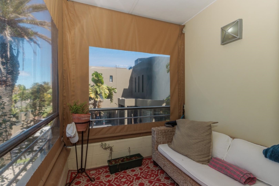 8 Bedroom Property for Sale in Sunset Beach Western Cape